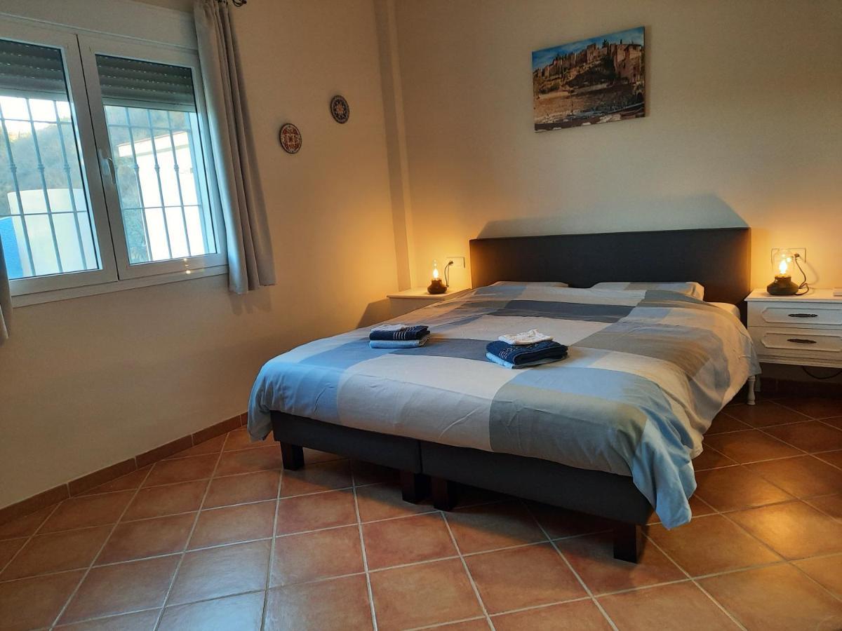 Casa Montana Velez-Malaga B&B Eksteriør billede