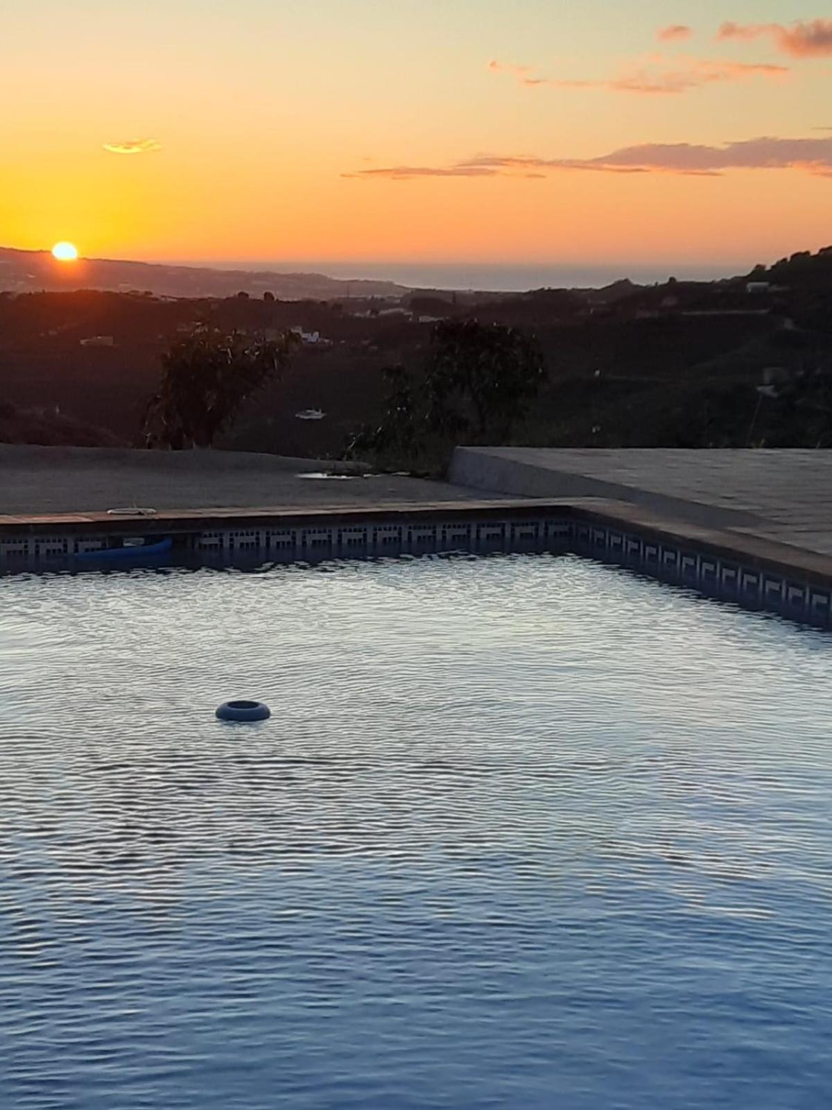 Casa Montana Velez-Malaga B&B Eksteriør billede